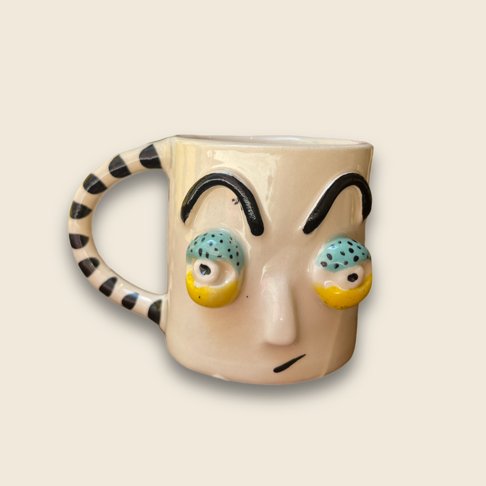 Vasco e Alice mugs by Paula Teixeira