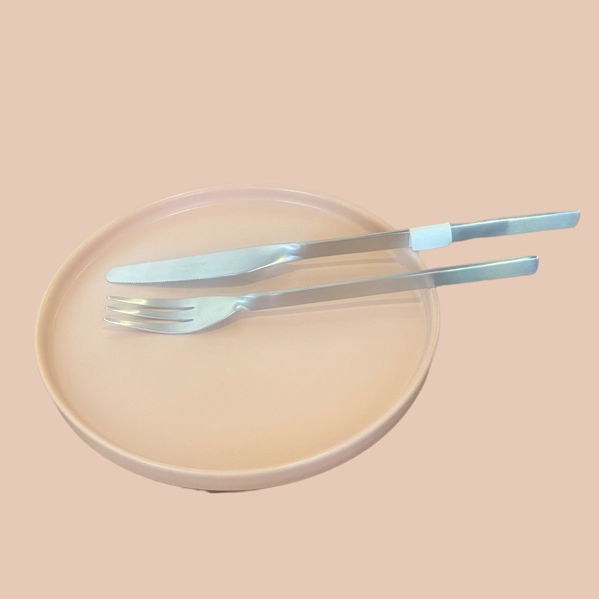 Cutlery by DBMS